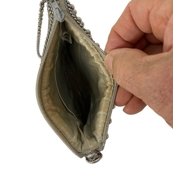 Silver Mesh Crossbody Womens Bag Silver Bead Mesh  Chain Strap 6.5" x 5.5" 4081 - Picture 3 of 6